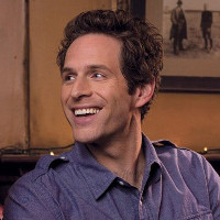 Reference picture of Dennis Reynolds