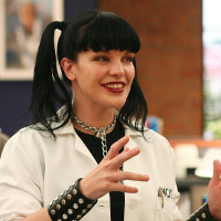 Reference picture of Abby Sciuto